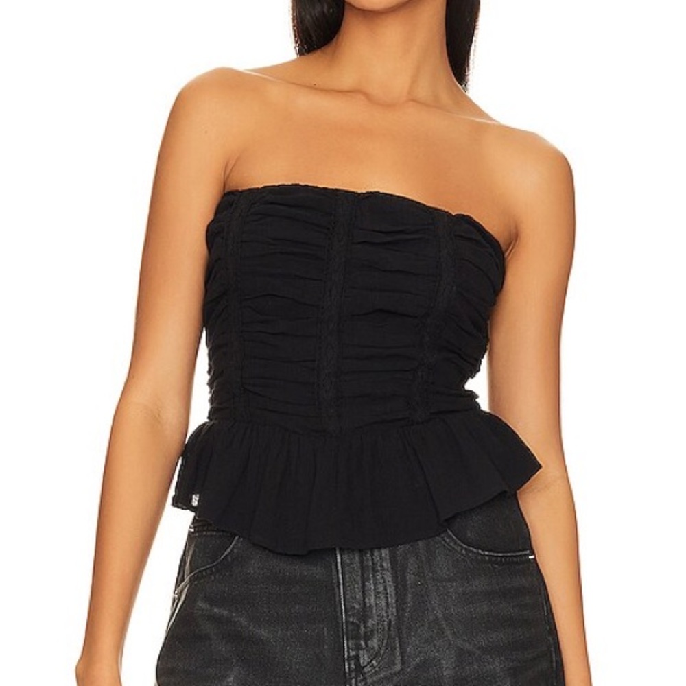 Fun in the Sun strapless black top